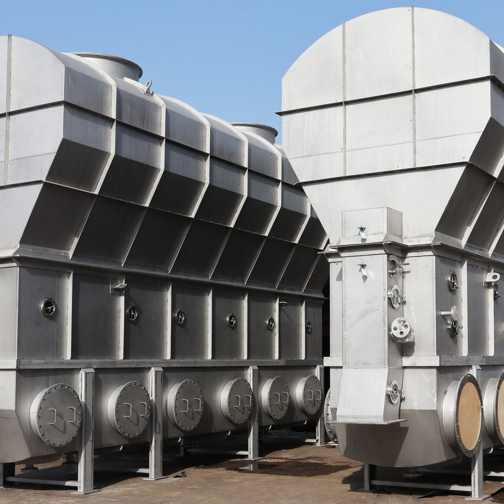 Fluid bed dryer with spray granulation unit